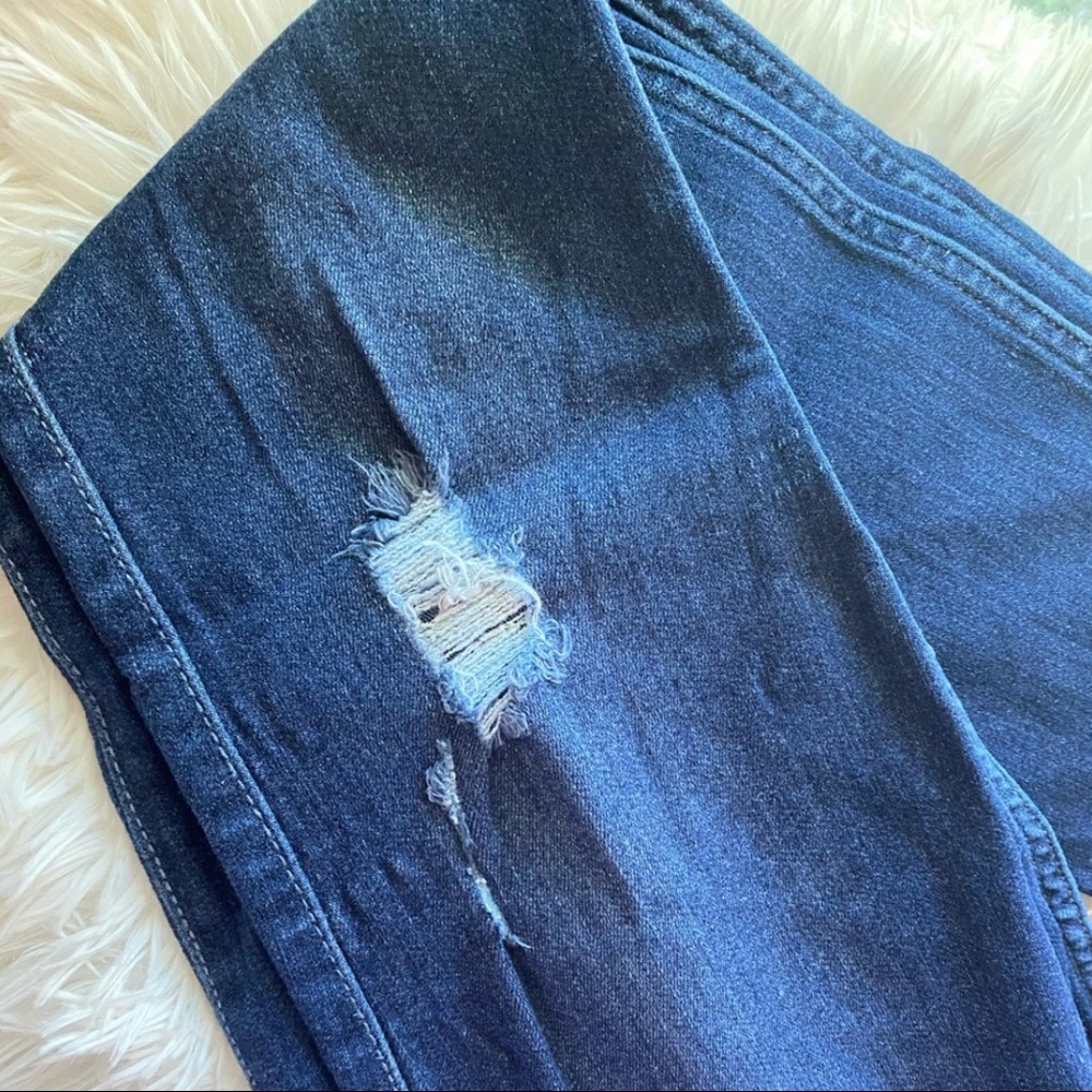 Hollister size 11 Jean leggings.